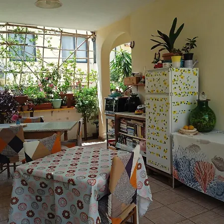 Vivere In Famiglia Guest house