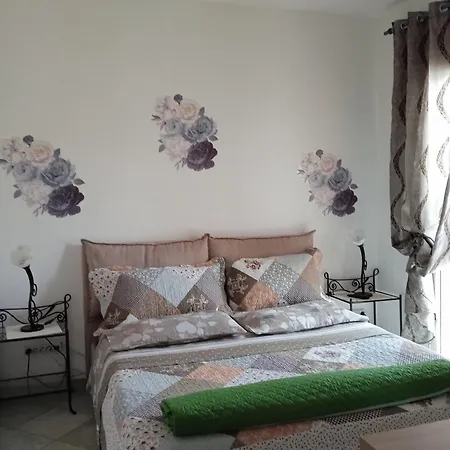 Vivere In Famiglia Guest house Orosei