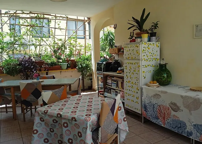 Vivere In Famiglia Konukevi
